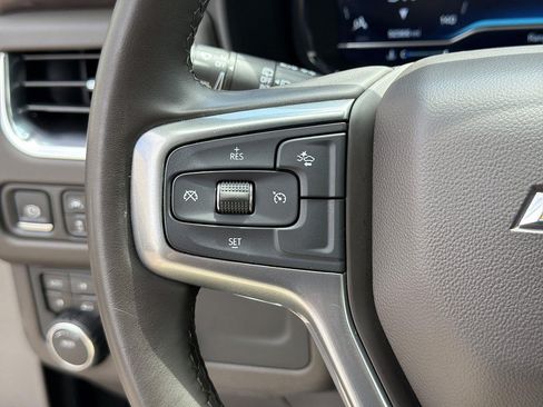 Used 2024 Chevrolet Tahoe LT AWD/4WD image 35