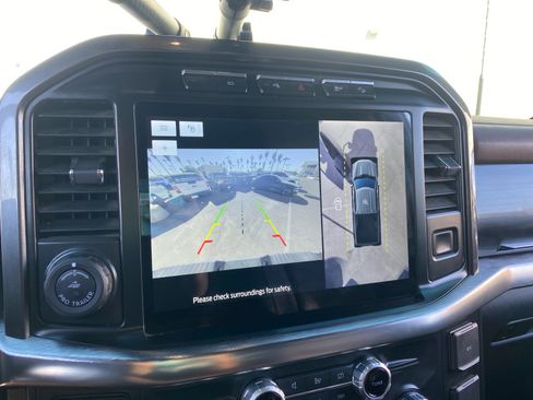 Used 2022 Ford F150 Lariat w/ Equipment Group 502A High image 28