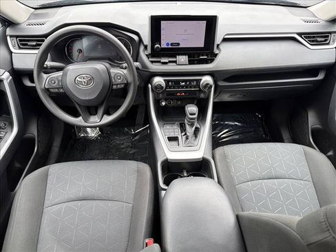 Used 2025 Toyota RAV4 XLE AWD/4WD image 25