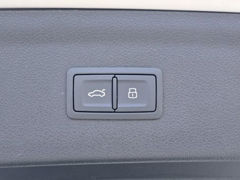 Used 2018 Audi Q3 2.0T Premium image 14