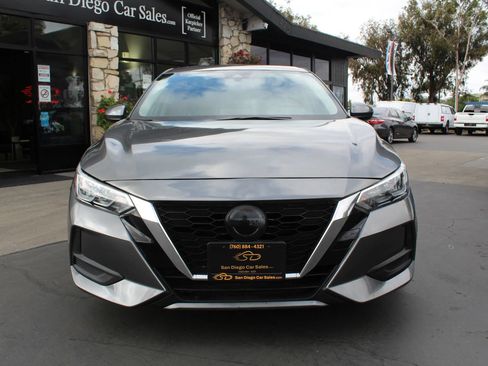 Used 2022 Nissan Sentra SV FWD image 8