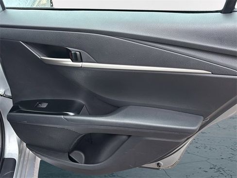 Used 2025 Toyota Camry LE image 12