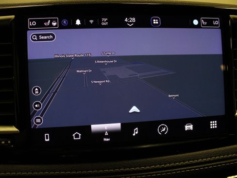 Used 2023 Chrysler Pacifica Limited FWD image 31