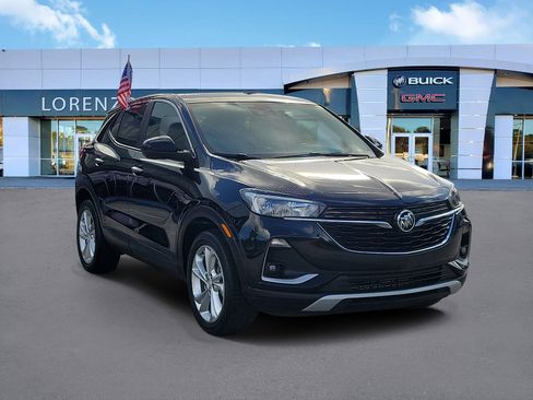 Used 2023 Buick Encore GX Preferred w/ Cold Weather Comfort Package FWD image 3