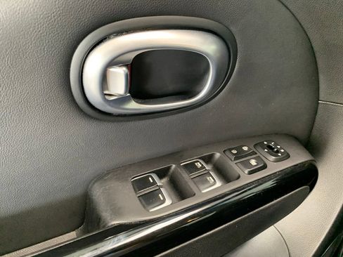 Used 2019 Kia Soul ! FWD image 14