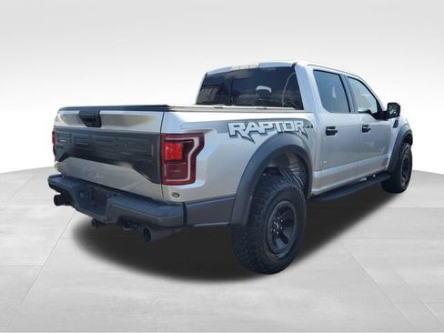 Used 2018 Ford F150 Raptor w/ Equipment Group 801A Mid AWD/4WD image 4