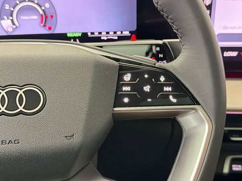 New 2026 Audi Q3 quattro 2.0T image 27