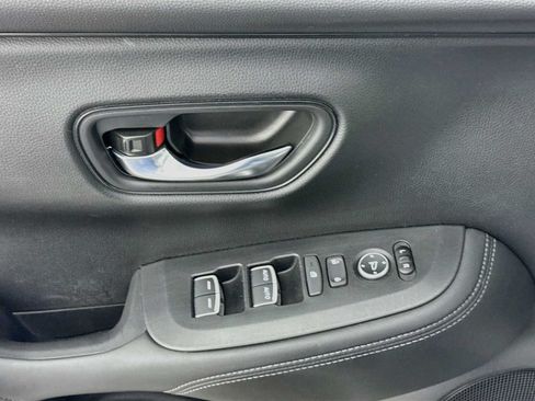 Used 2024 Honda HR-V EX-L image 19
