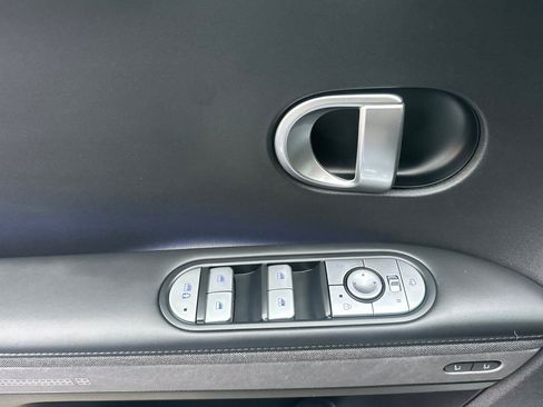 Certified 2024 Hyundai Ioniq 5 Limited image 11