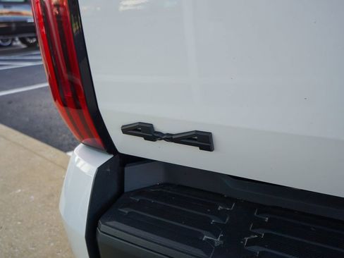 Used 2025 Toyota Tundra SR5 image 14