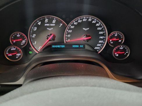 Used 2012 Chevrolet Corvette Coupe image 8