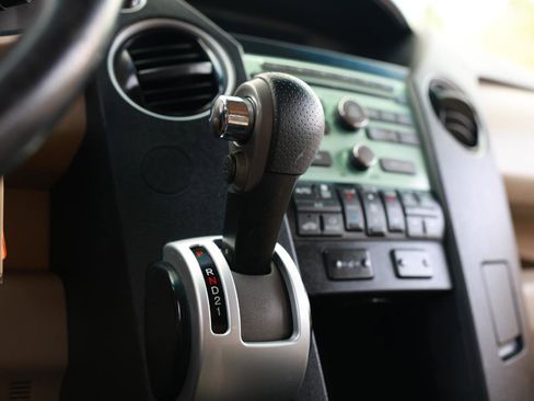 Used 2011 Honda Pilot EX-L image 39