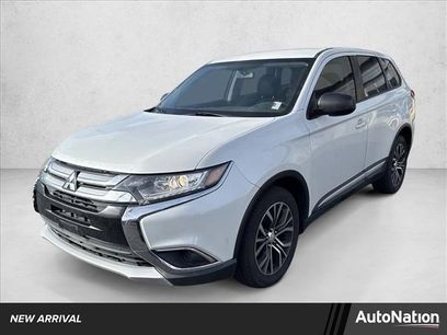 Used 2017 Mitsubishi Outlander ES