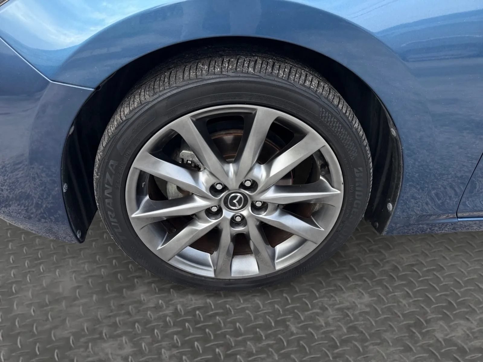 Used 2018 MAZDA MAZDA3 Grand Touring FWD image 9