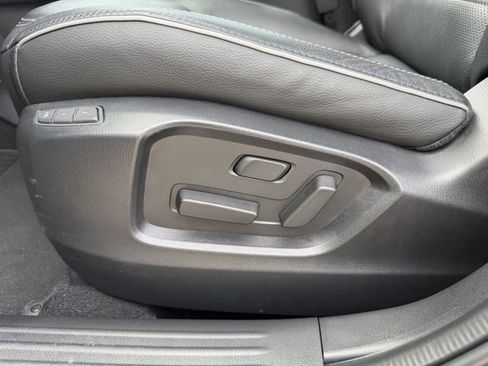 Used 2025 MAZDA CX-5 AWD 2.5 S w/ Premium Plus Pkg image 16