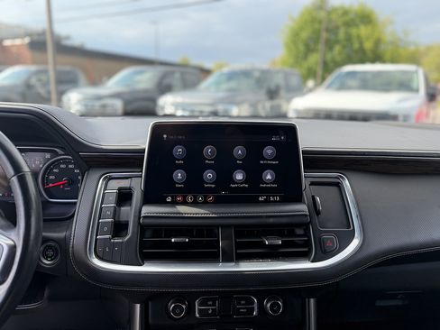 Used 2021 Chevrolet Tahoe Premier AWD/4WD image 20