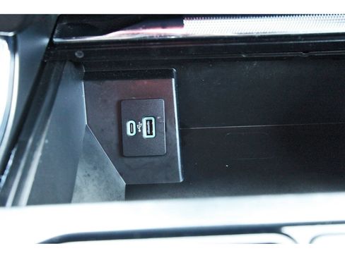 Used 2023 Ford F150 Lariat AWD/4WD image 30
