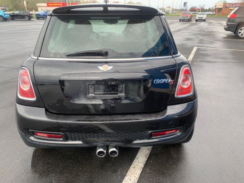 Used 2013 MINI Cooper S FWD image 4