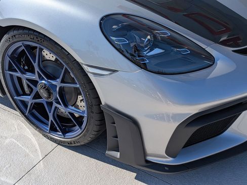 Certified 2025 Porsche 718 Boxster Spyder RS image 12