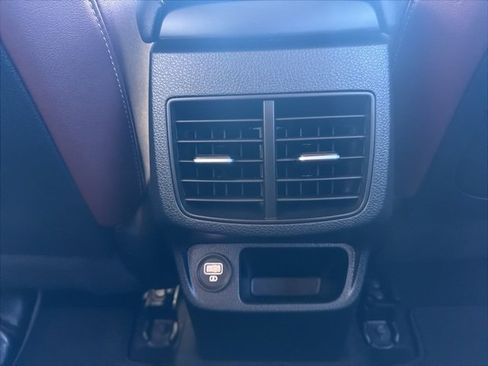 Certified 2023 Kia Seltos SX image 17