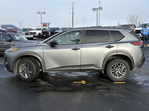 Used 2023 Nissan Rogue S image 10