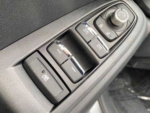 New 2025 Subaru Crosstrek 2.5i Limited image 15