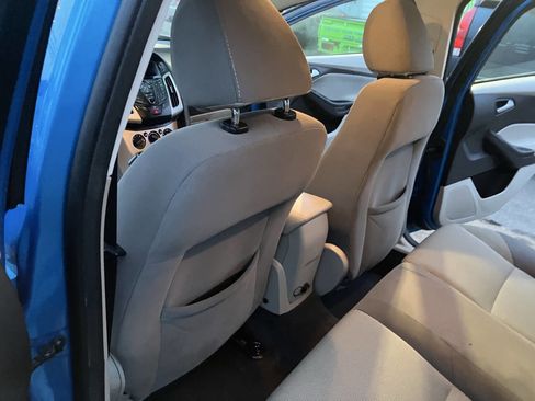 Used 2014 Ford Focus SE FWD image 26