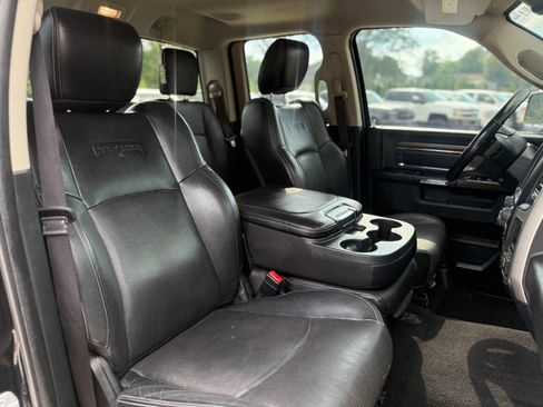 Used 2017 RAM 1500 Laramie AWD/4WD image 23