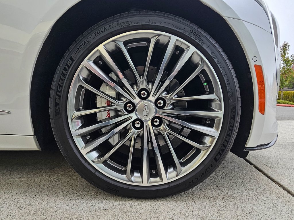 Used 2016 Cadillac CT6 Premium Luxury w/ Active Chassis Package AWD/4WD image 9