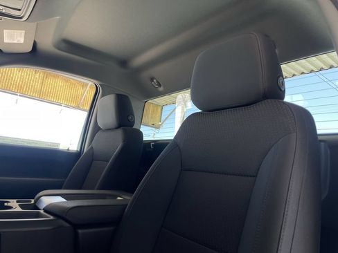 New 2026 GMC Sierra 2500 Pro AWD/4WD image 18