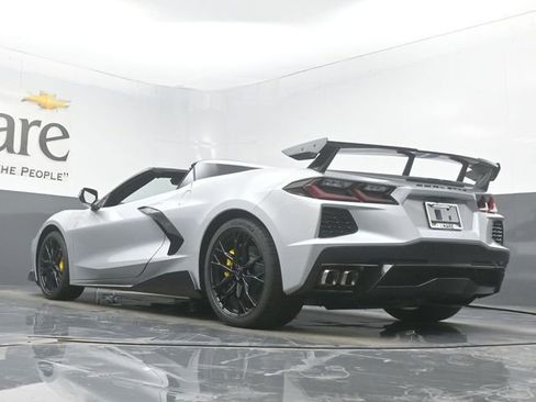 New 2026 Chevrolet Corvette Stingray Premium Conv w/ Stealth Interior Trim Package RWD image 5