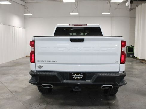 Used 2024 Chevrolet Silverado 1500 LT Trail Boss w/ Convenience Package II image 8