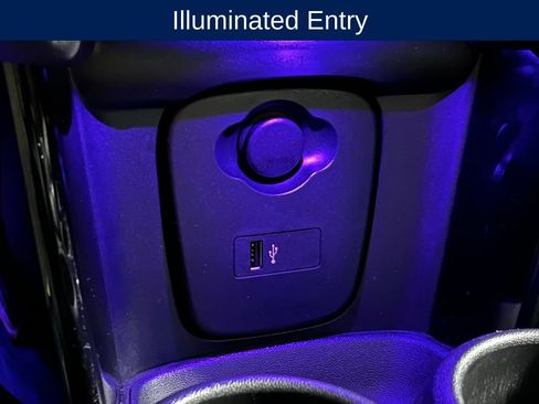 Used 2021 MINI Cooper S w/ Premium Package image 11