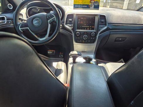 Used 2015 Jeep Grand Cherokee High Altitude AWD/4WD image 11