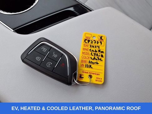 Used 2024 Cadillac Lyriq Sport image 23