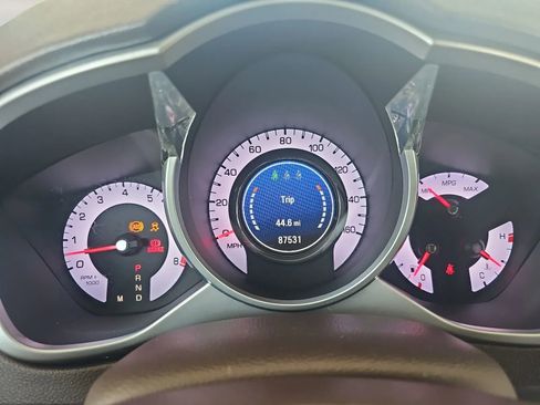 Used 2011 Cadillac SRX Luxury image 11