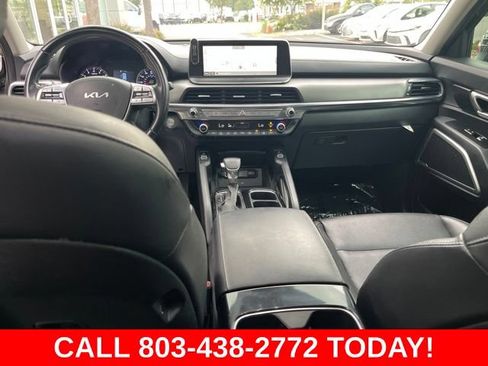 Used 2022 Kia Telluride S AWD/4WD image 16