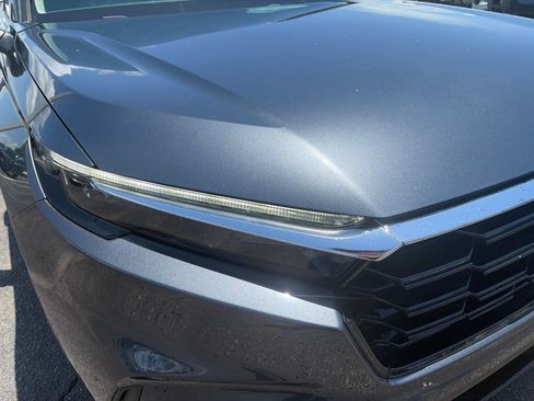 Certified 2025 Honda CR-V EX image 14