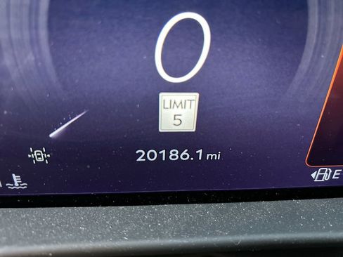 Used 2025 Lincoln Aviator Reserve w/ Jet Appearance Package AWD/4WD image 16