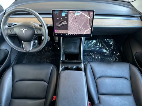 Used 2020 Tesla Model 3 Performance image 13