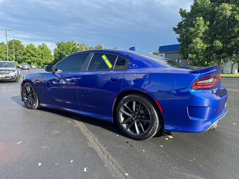 Used 2020 Dodge Charger GT w/ Performance Handling Group RWD image 5