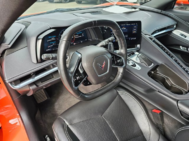 Used 2020 Chevrolet Corvette Stingray Coupe RWD image 18