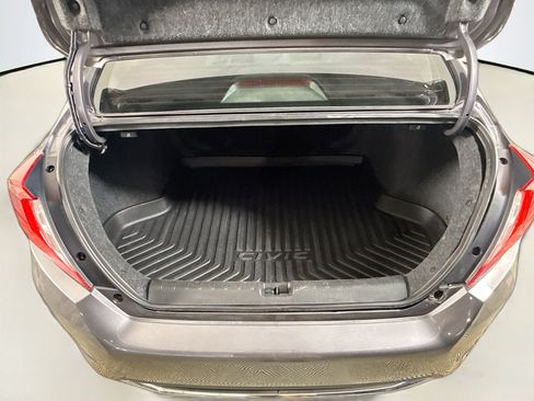 Used 2020 Honda Civic Touring image 35