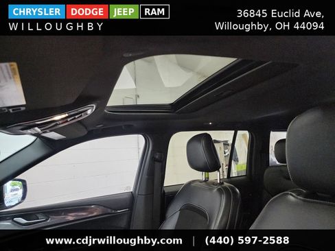 Used 2023 Jeep Grand Cherokee Altitude AWD/4WD image 26