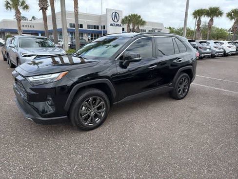 Used 2025 Toyota RAV4 Limited w/ Advanced Technology Package image 18