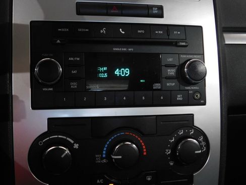 Used 2010 Dodge Charger AWD image 35