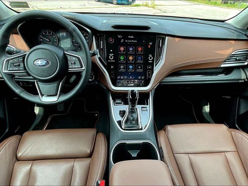 Used 2025 Subaru Outback Touring XT image 16