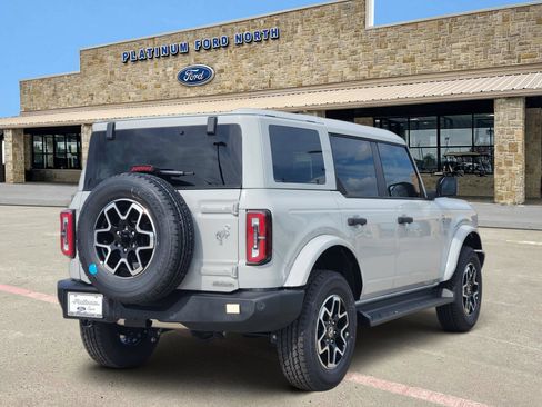 New 2026 Ford Bronco Outer Banks AWD/4WD image 5