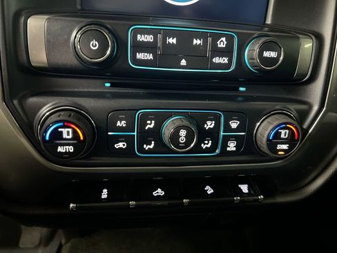 Used 2016 Chevrolet Silverado 2500 LT w/ LT Fleet Convenience Package image 16