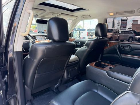 Used 2019 INFINITI QX80 Luxe AWD/4WD image 8